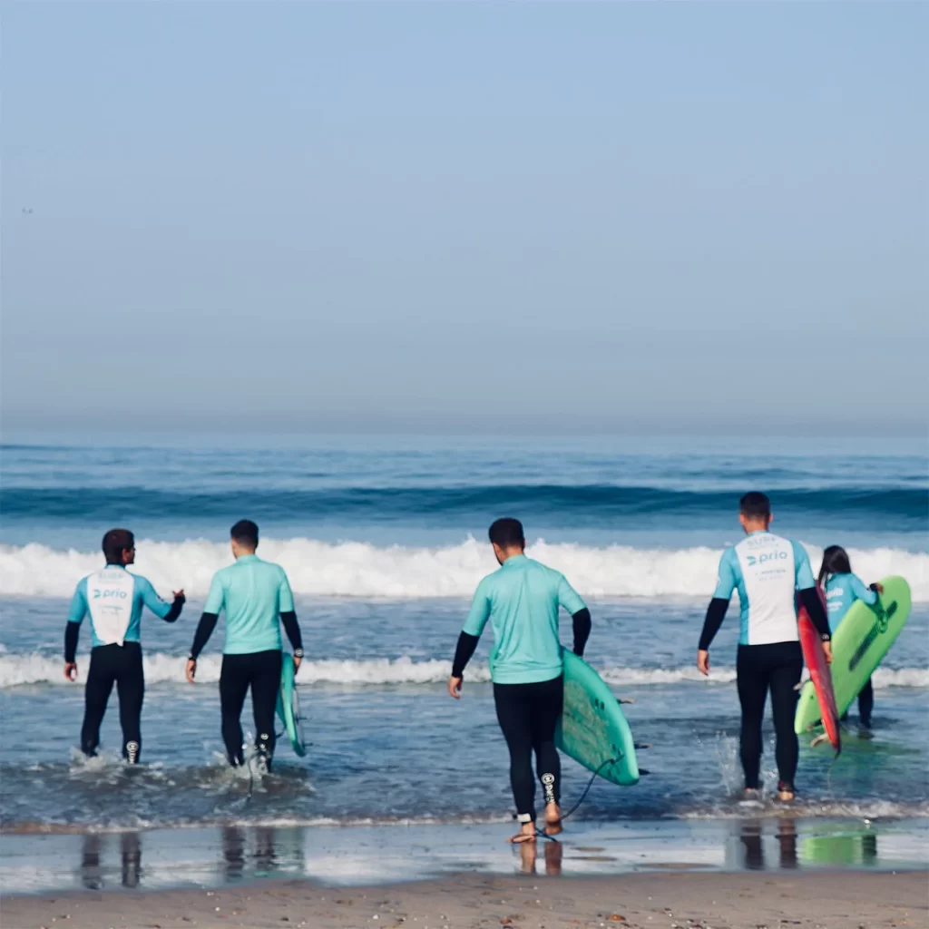 4490 Escola de Surf & Bodyboard - surf in Azurara