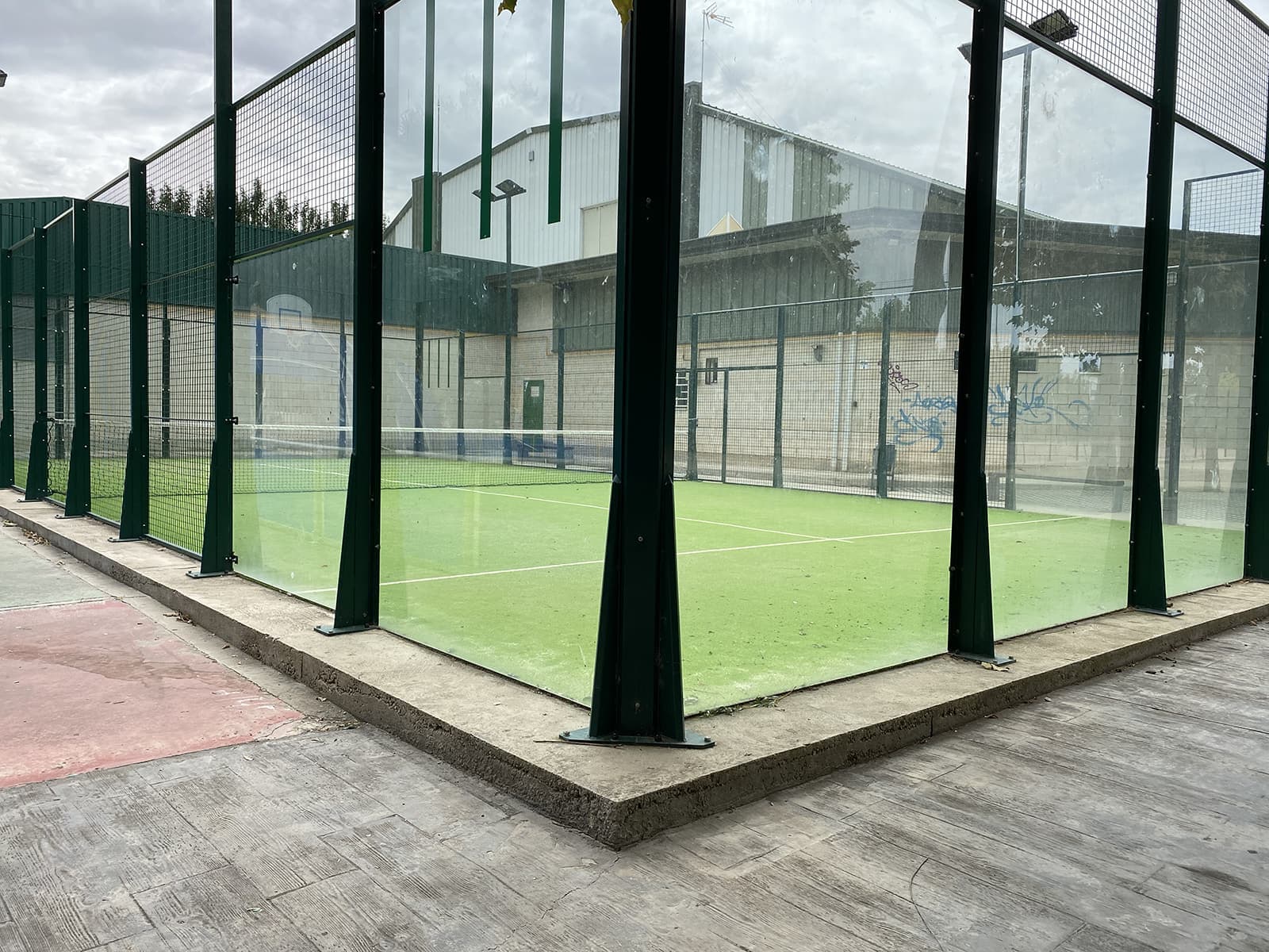 Pista de Pádel Municipal Sisallete - padel in Cadrete
