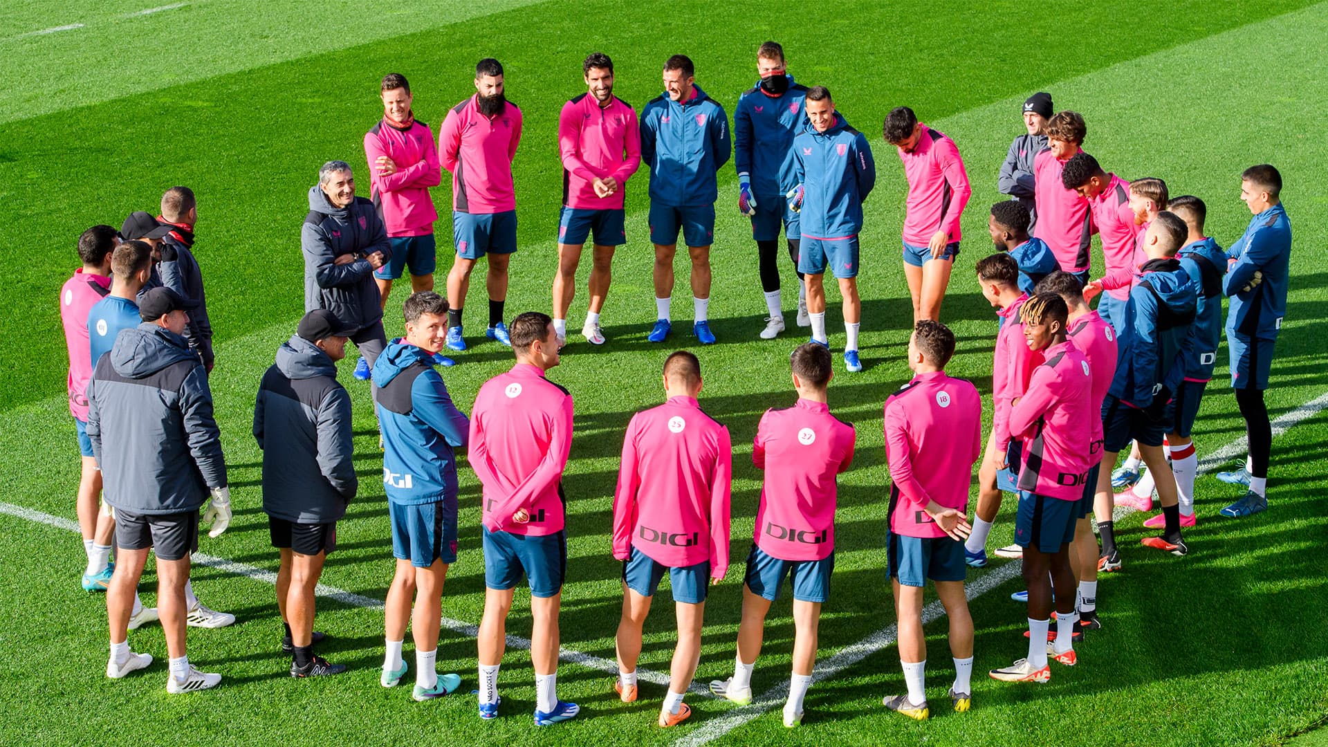 AT Center - fútbol in Murcia