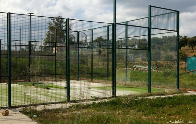 Pistas de pádel abandonadas - padel 