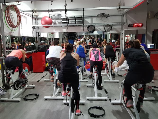 Centro de entrenamiento Entrena con (Co)Razón - baloncesto in Isla Cristina