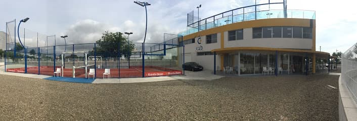 Cub Sports Centre - natacion in Vinyols i els Arcs