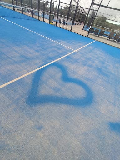 CLUB DE PADEL PUNTO DE ORO - padel in Es Canar