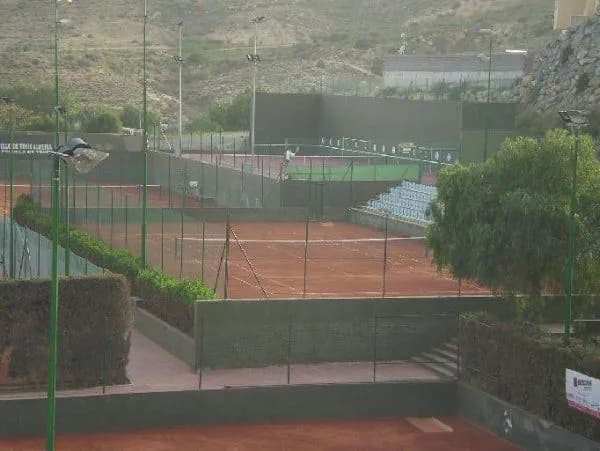 Sano Club de tenis Almería - tenis in Huércal de Almería