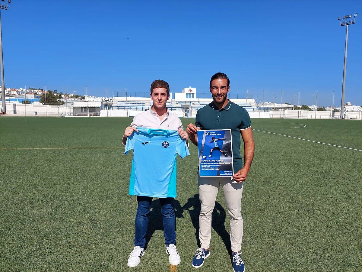 Eleven Internacional - fútbol in Chiclana de la Frontera