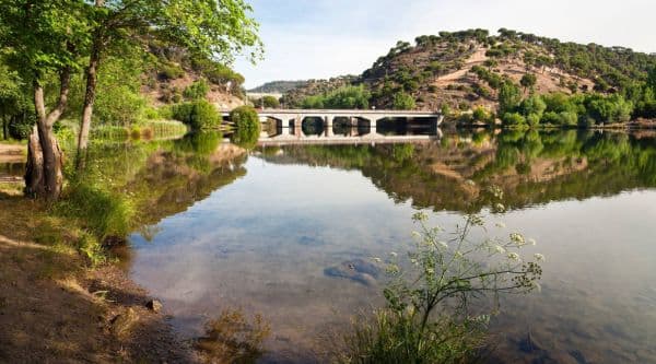Kayak en Madrid - H2O Aventura - surf in Pelayos de la Presa
