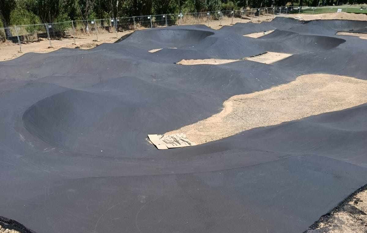 Pump Track Puente Castro - skateboard in León
