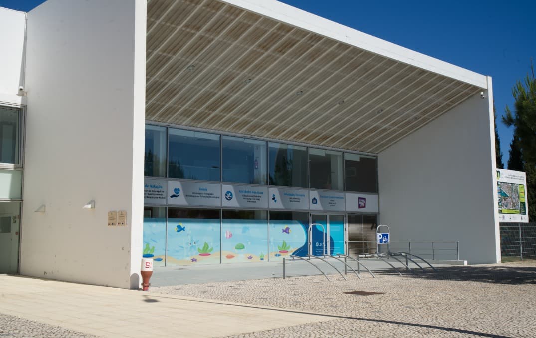 Municipal Swimming Pool of Quarteira - natacion in Quarteira