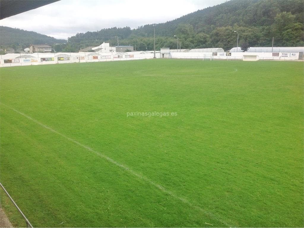 Campo de Fútbol Municipal de Mondoñedo (Viñas da Veiga). - fútbol in Mondoñedo