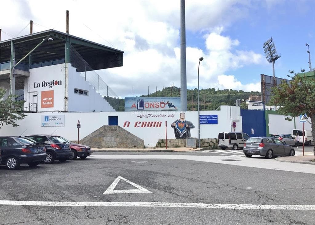 Estadio de O Couto - fútbol in Ourense