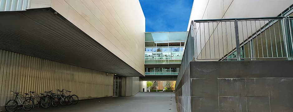 San Andres Kiroldegia / Polideportivo San Andrés - natacion in Vitoria-Gasteiz