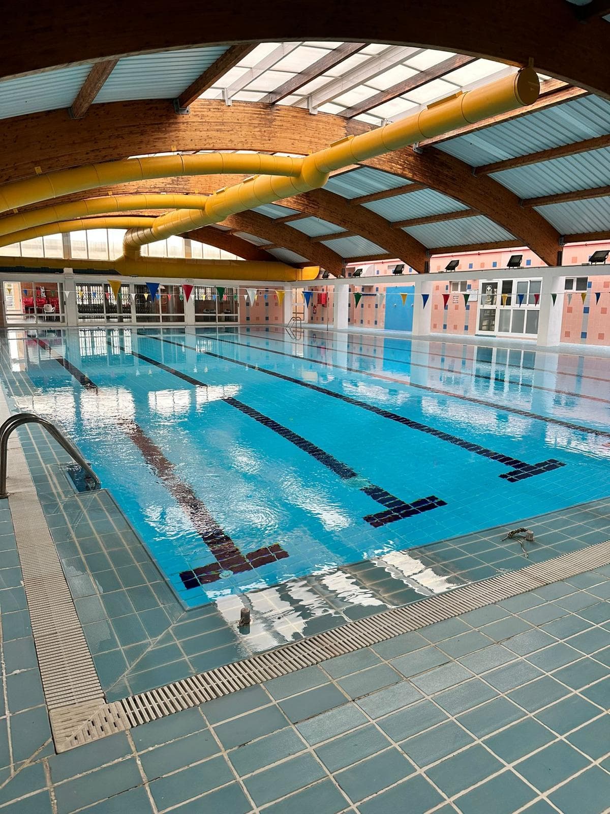 Piscina Municipal de la Pobla de Farnals - natacion in La Pobla de Farnals