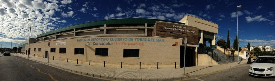 Pabellón Maestro Salvador Sanchez - baloncesto in Torre del Mar