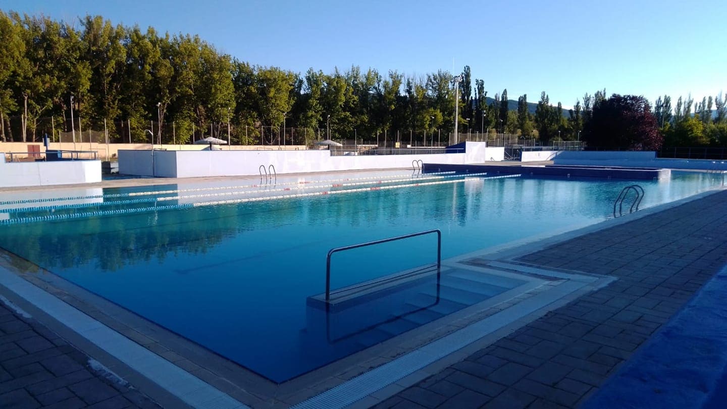 Piscinas Publicas - natacion in Jaca