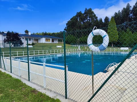 Piscina Club Río Cobo - natacion in Cervo